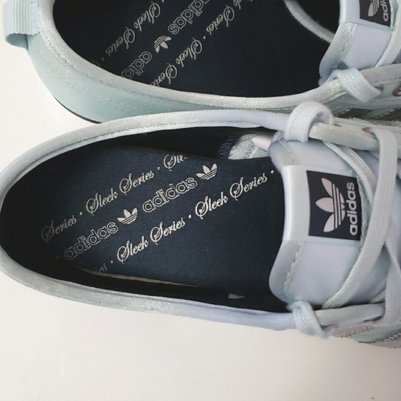 Vintage Adidas Sleek Series Sneakers Metallic Blue & Silver EUC - Picture 6 of 10